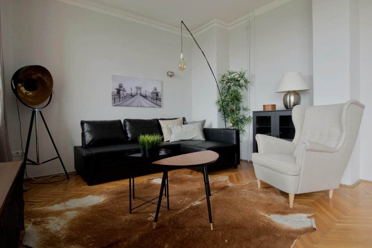 Standard Apartment By Hi5 - Incredible View With Terrace بودابست المظهر الخارجي الصورة